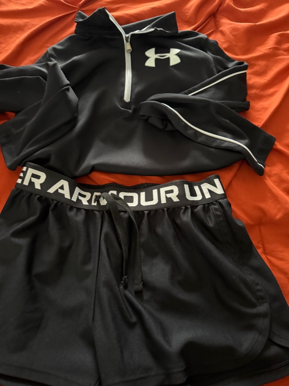 Under Armour Black Active Pullover & Shorts Set